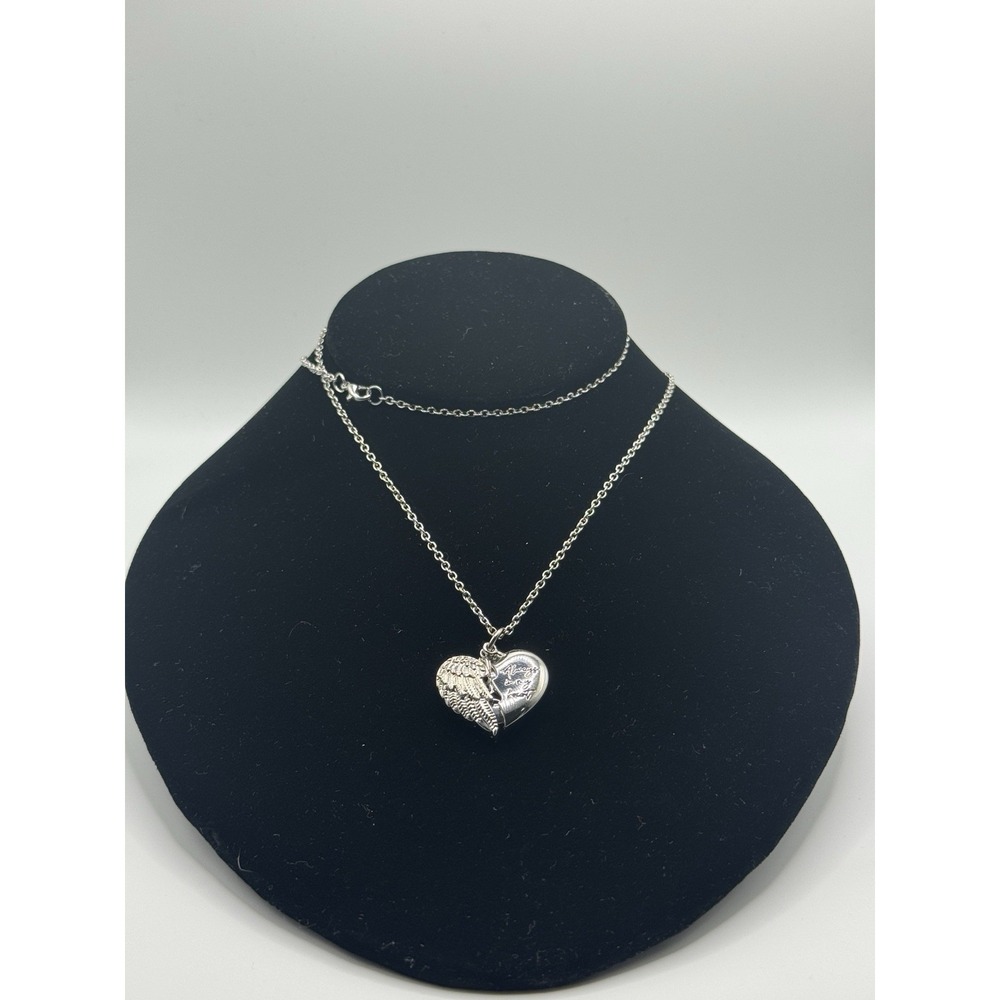 Always In My Heart Angel Wing Paw Print Heart Pendant Necklace Silver Tone